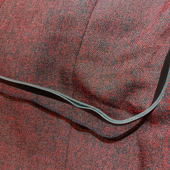 📌BOGO Maroon Pencil Skirt w/ Belt - Picture 4 of 5